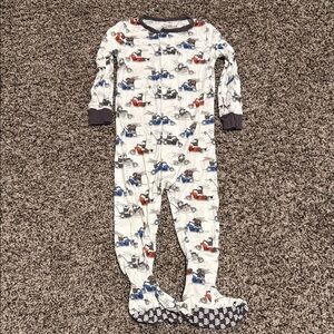 Magnetic Me Bunnies on bikes footie